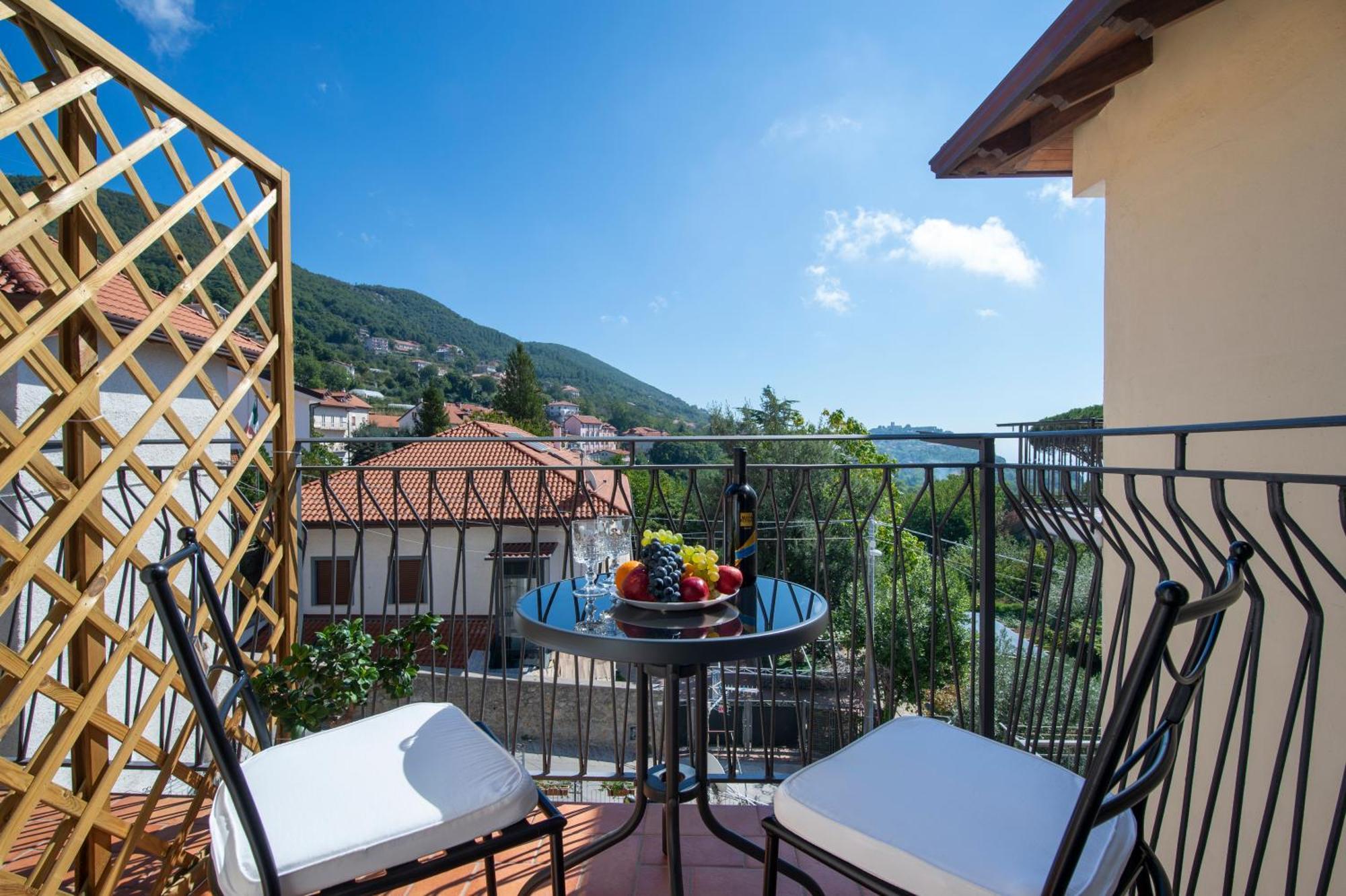 Raggio Di Sole Bed & Breakfast Agerola Exterior foto